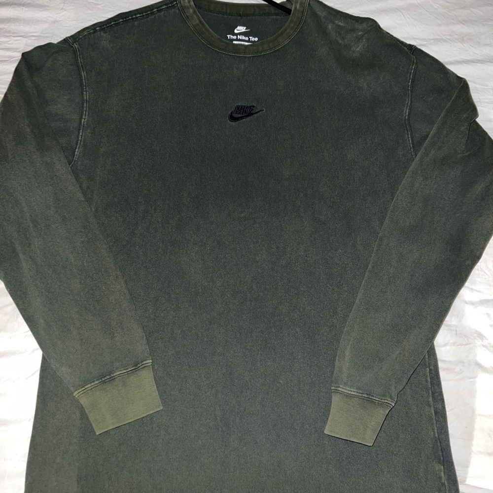 Nike Dark Green Long Sleeve Tee